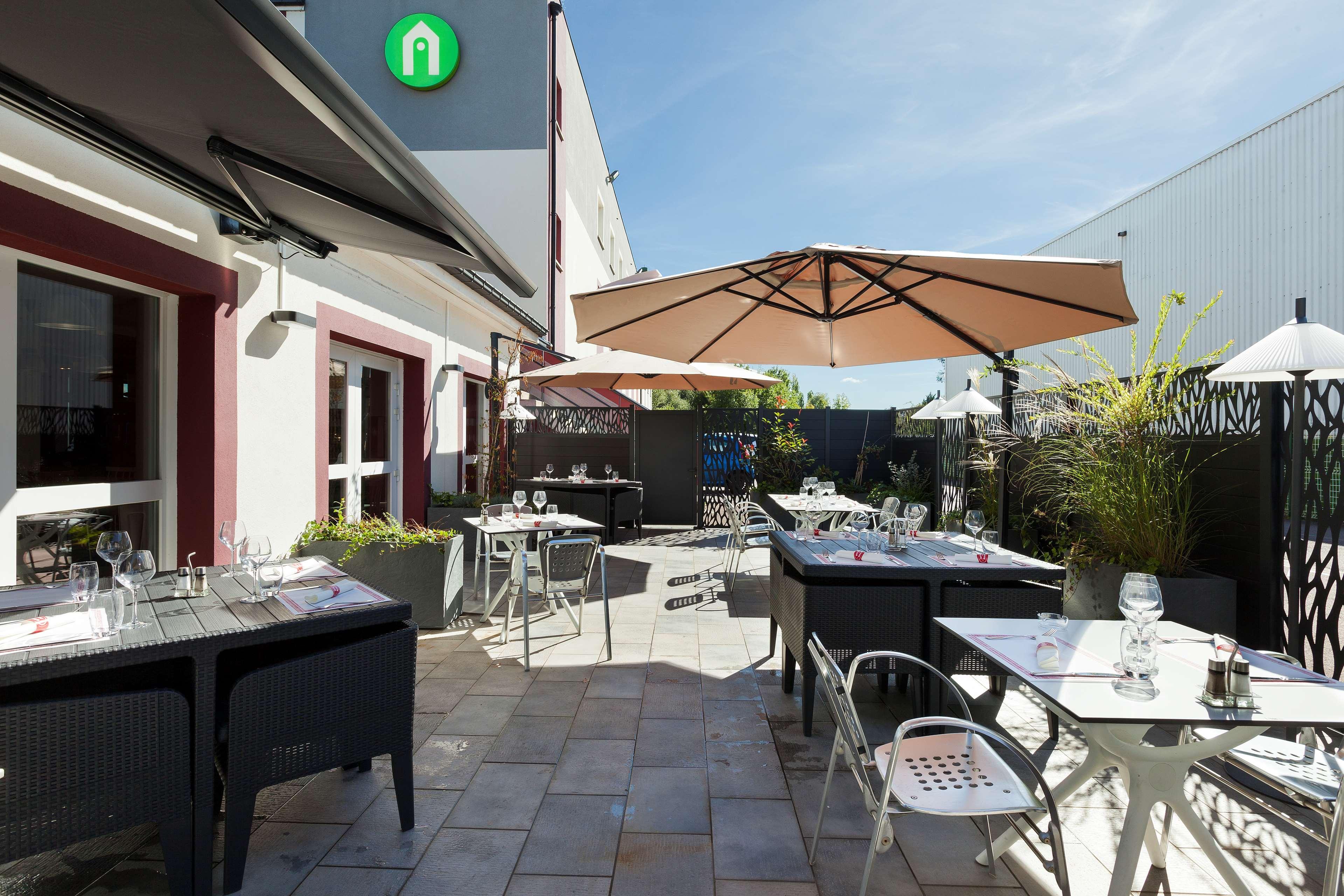 Campanile Metz Nord - Talange Hotel Exterior foto